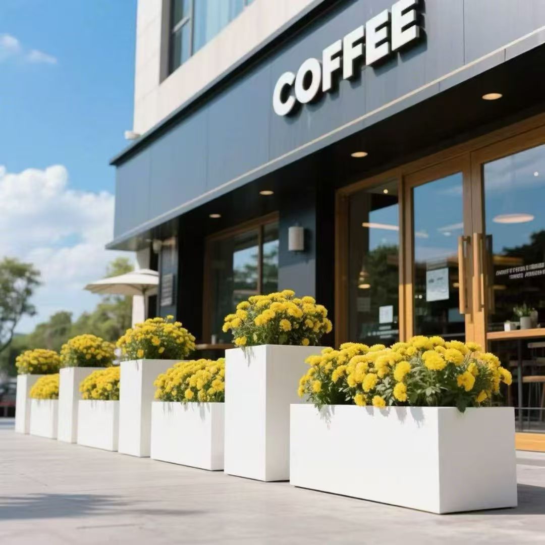 花箱：城市颜值的秘密“妆备”